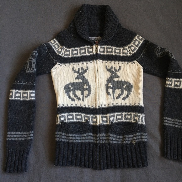 TNA Grey Lambswool Sweater - Picture 2 of 5